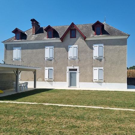 Chez Cedric Et Melissa Maison Lou Milhoc En Bearn Os-Marsillon Exterior photo